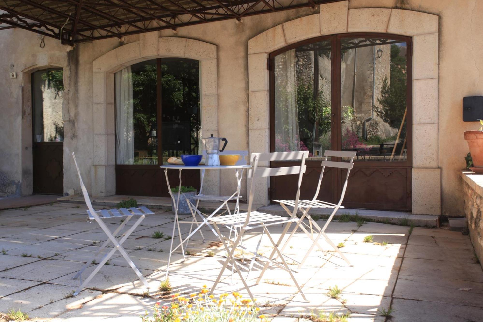Appartement Avec Grande Terrasse Privative En Parc Regional Du Verdon Puimoisson Exterior photo